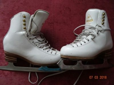 Лот: 11140864. Фото: 1. Продам коньки Jackson Elle лезвия... Коньки