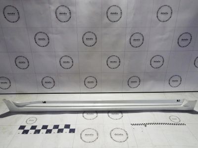 Лот: 11286355. Фото: 1. Накладка порога правая Lexus CT... Кузов