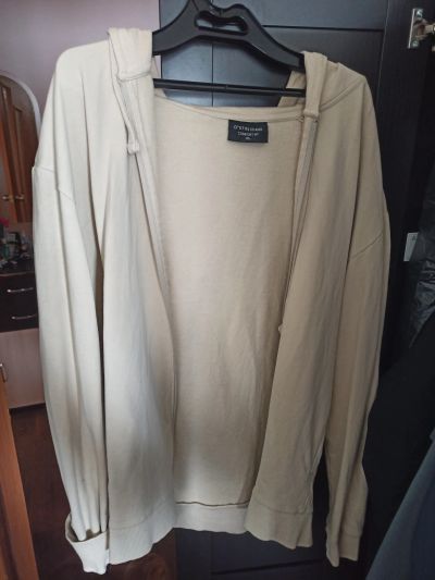 Лот: 25787461. Фото: 1. Худи бежевая ostin xl comfort... Свитеры, толстовки, худи