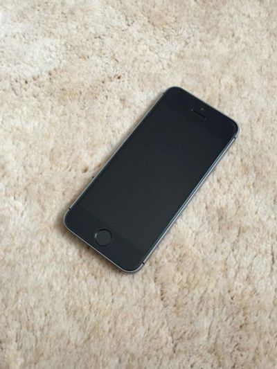 Лот: 7758367. Фото: 1. iPhone 5s 64GB А1457 Space grey. Смартфоны