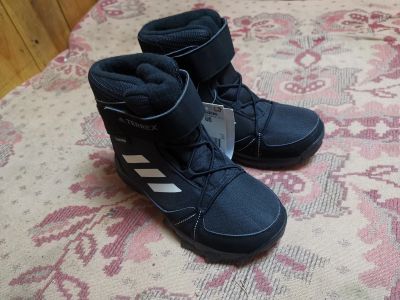 Лот: 16742027. Фото: 1. Ботинки детские утепленные Adidas... Ботинки