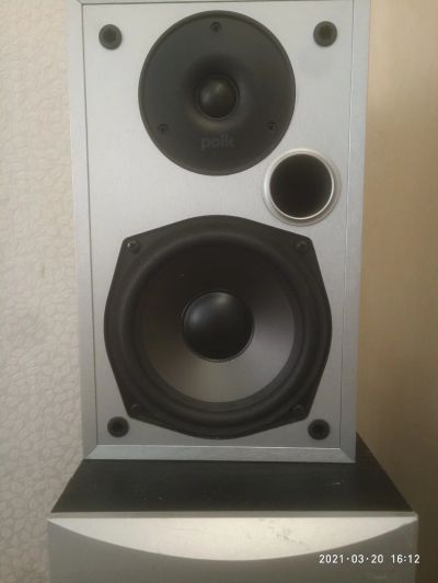 Лот: 17367168. Фото: 1. Полочные колонки Polk Audio T15. Пассивные акустические системы