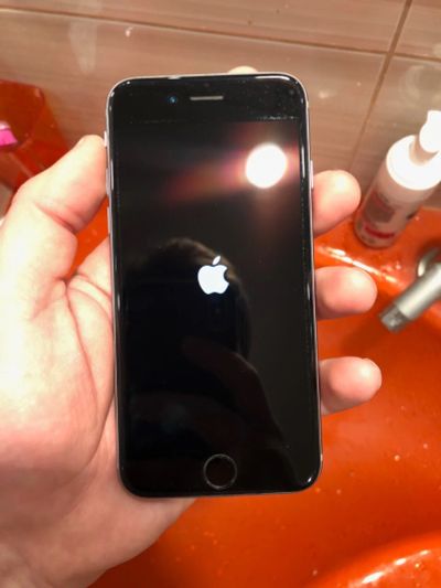 Лот: 12293784. Фото: 1. iphone 6 32gb. Смартфоны