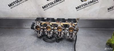 Лот: 22463030. Фото: 1. Карбюратор Suzuki gsx 600 srad. Запчасти