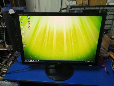Лот: 15926883. Фото: 1. ЖК монитор 22" LG W2242S, полностью... ЖК-мониторы