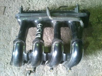 Лот: 10158409. Фото: 1. Впускной коллектор Honda FIT GD1... Двигатель и элементы двигателя
