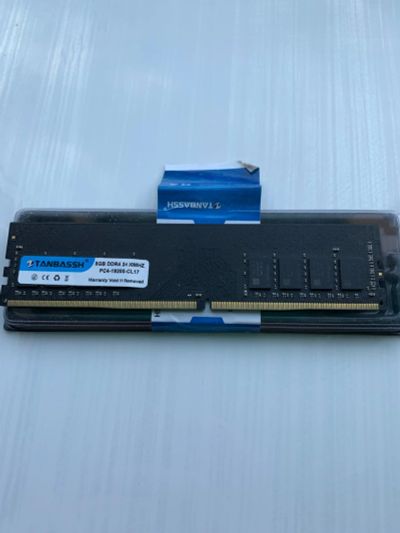 Лот: 17500470. Фото: 1. Оперативная память ddr4 8gb 2400. Оперативная память