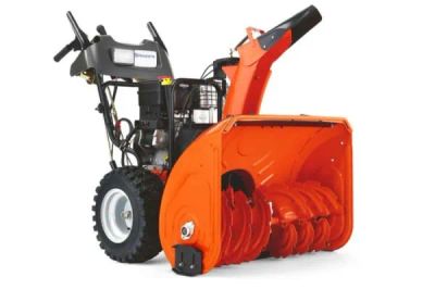Лот: 25363108. Фото: 1. Снегоуборщик HUSQVARNA ST 268EP. Грузовики, автобусы, спецтехника