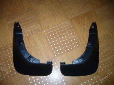 Лот: 2360534. Фото: 1. Задние брызговики Mazda 3 хэтчбек... Кузов