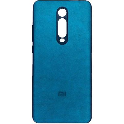 Лот: 14597274. Фото: 1. Чехол-накладка кожаная с логотипом... Чехлы, бамперы