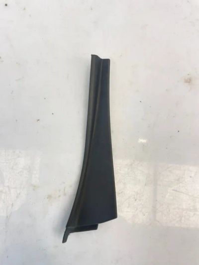 Лот: 25026135. Фото: 1. уголок жабо Nissan Qashqai J10. Двигатель и элементы двигателя