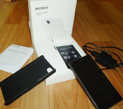 Лот: 10002909. Фото: 1. Sony Xperia Z5 compact идеальное... Смартфоны