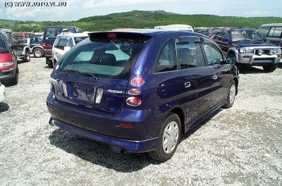 Лот: 10928610. Фото: 1. Контрактный Спойлер Toyota Nadia... Кузов