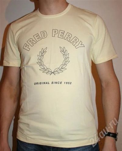 Лот: 580711. Фото: 1. Футболка FRED PERRY желтая размер... Другое (мужская одежда)