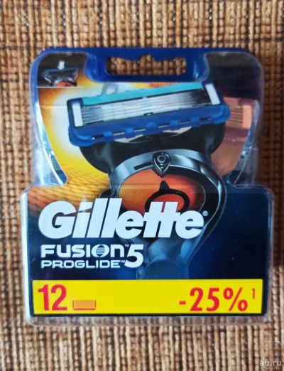 Лот: 16462793. Фото: 1. Кассеты Gillette Fusion Proglide... Бритвенные станки и лезвия