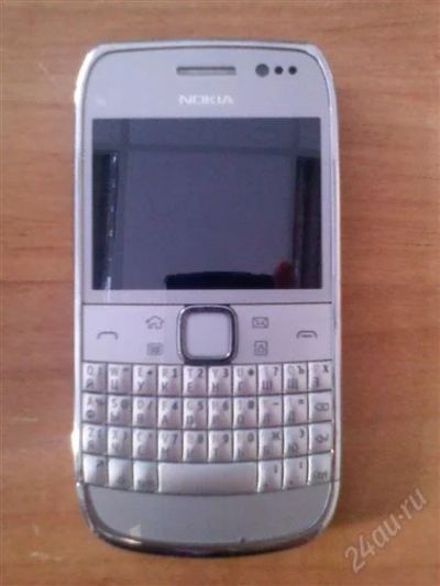 Лот: 2295900. Фото: 1. Nokia E6-00 Silver. Смартфоны