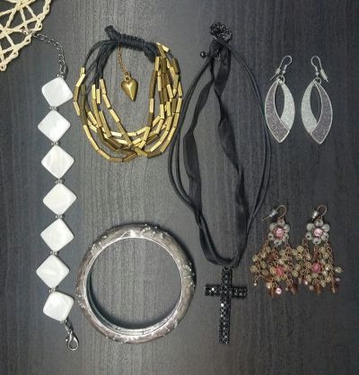 Лот: 14406129. Фото: 1. Бижутерия. Серьги, каффы