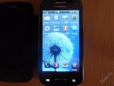 Лот: 2776273. Фото: 1. Телефон Samsung Galaxy S III. Кнопочные мобильные телефоны