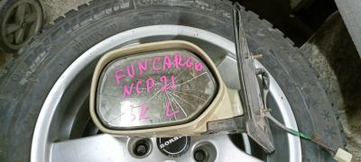 Лот: 18186234. Фото: 1. Зеркало Toyota FunCargo. Кузов