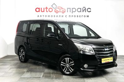 Лот: 19145141. Фото: 1. Toyota Noah, III (R80) 1.8hyb... Автомобили
