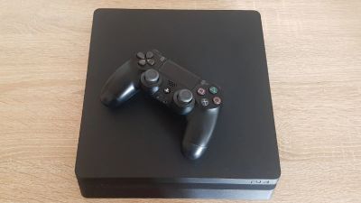 Лот: 13956053. Фото: 1. Sony 5.05 PlayStation 4 Slim 1... Игровые приставки, консоли