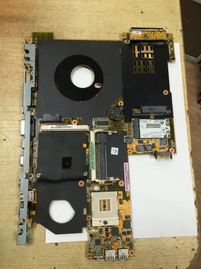 Лот: 9300603. Фото: 1. Материнская плата Asus A8SR Z99... Материнские платы