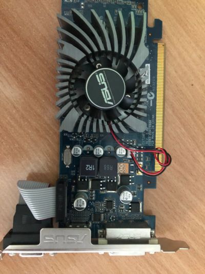 Лот: 21453113. Фото: 1. Видеокарта asus 210-1GD3-L GeForce... Видеокарты