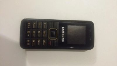 Лот: 8773445. Фото: 1. Samsung неисправный. Кнопочные мобильные телефоны