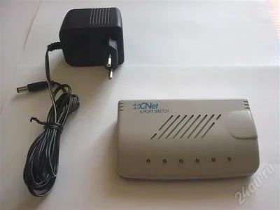 Лот: 386497. Фото: 1. Свич 5-ти портовый (CNet 5 port... Маршрутизаторы (роутеры)