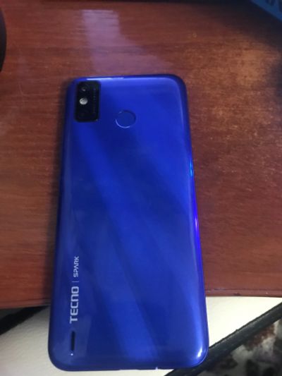 Лот: 19000186. Фото: 1. Techno spark 6go не включается... Смартфоны
