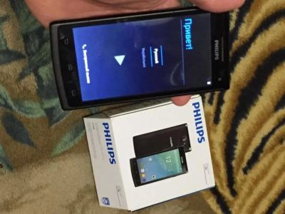 Лот: 10876899. Фото: 1. Смартфон Philips s388. Смартфоны