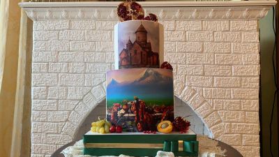 Лот: 22555769. Фото: 1. ТорТ. Торты, пирожные