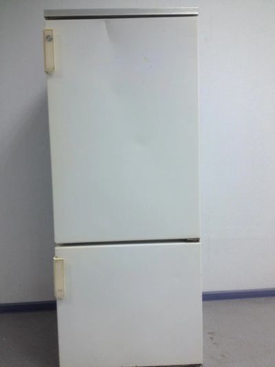 Лот: 11158009. Фото: 1. Холодильник Бирюса-18 (137). Холодильники, морозильные камеры