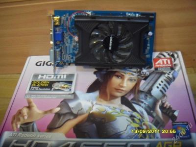 Лот: 1192362. Фото: 1. Видеокарта AGP GigaByte ATI Radeon... Видеокарты