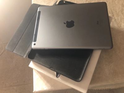Лот: 12649949. Фото: 1. iPad Air 32GB WIFI Cell Space... Планшеты