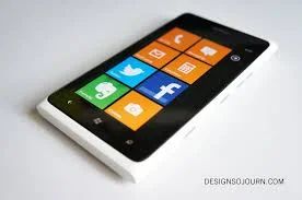 Лот: 6253646. Фото: 1. Nokia lumia 900. Смартфоны