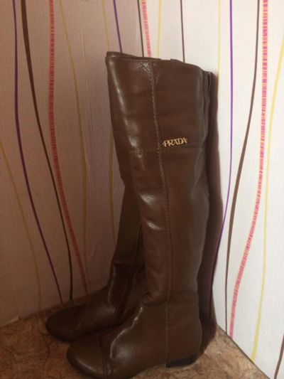 Лот: 8316347. Фото: 1. Сапоги Prada зима. Сапоги
