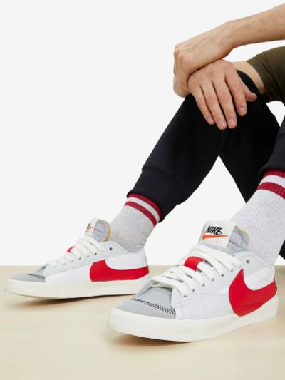 Лот: 24289209. Фото: 1. Кеды мужские Nike Blazer Low... Кеды, кроссовки, слипоны
