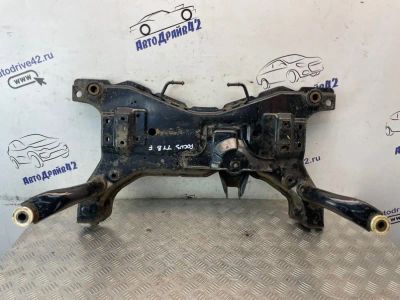 Лот: 24965173. Фото: 1. балка под двс Ford Focus CB4. Двигатель и элементы двигателя