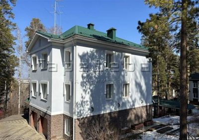 Лот: 19641098. Фото: 1. Дом в районе мкрн Серебряный бор. Дома