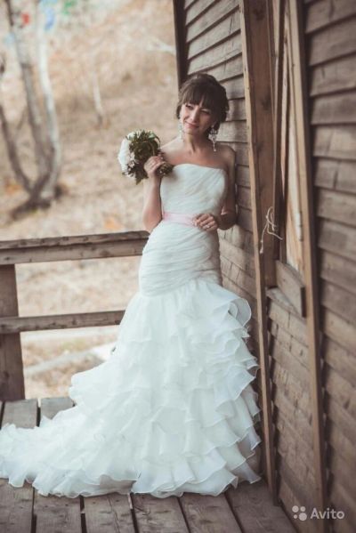 Лот: 7661486. Фото: 1. Свадебное платье, силуэт - рыбка. Свадебные платья