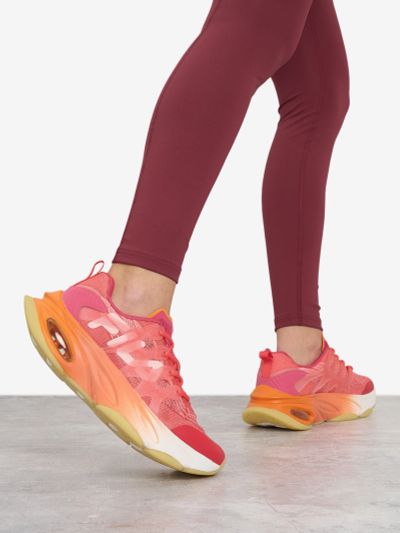 Лот: 25368210. Фото: 1. Кроссовки женские FILA Slv Runner... Кеды, кроссовки, слипоны