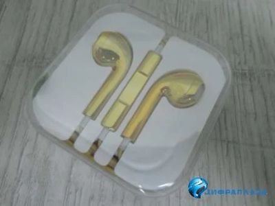 Лот: 13416242. Фото: 1. Гарнитура iPhone 5 Copi золотистая... Наушники, гарнитуры