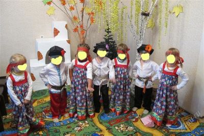 Лот: 2341364. Фото: 1. Русские народные. Детские карнавальные, праздничные костюмы