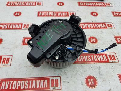 Лот: 20900506. Фото: 1. Моторчик печки Toyota Corolla... Двигатель и элементы двигателя