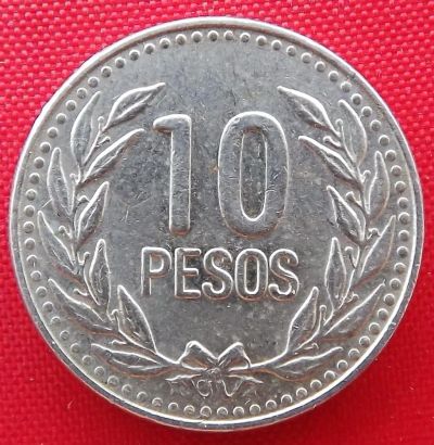 Лот: 4764028. Фото: 1. (№3621) 10 песо 1989 (Колумбия... Америка