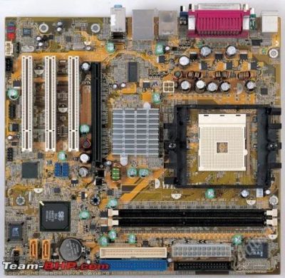 Лот: 926988. Фото: 1. Материнская плата Foxconn 761GXK8MC... Материнские платы