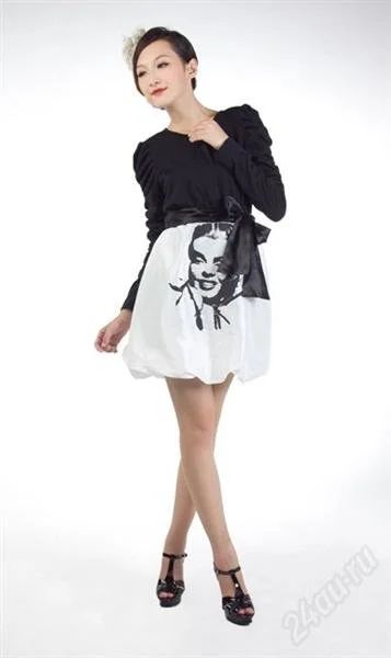 Лот: 2267496. Фото: 1. платье ANNA SUI. Платья