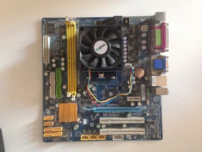 Лот: 6913497. Фото: 1. Материнская плата Gigabyte ga-ma74gm-s2h... Материнские платы