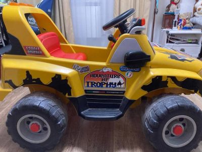 Лот: 25273455. Фото: 1. Детский электромобиль Peg Perego... Детские электромобили